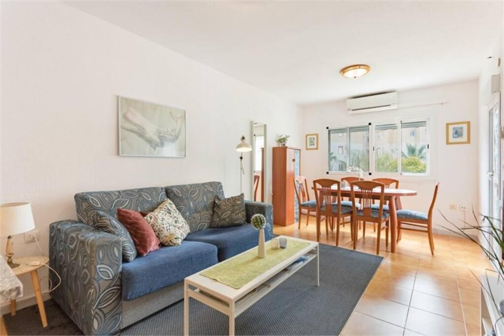 Beautiful Apartment With 2 Bedrooms Close To Beach 托雷维耶哈 外观 照片